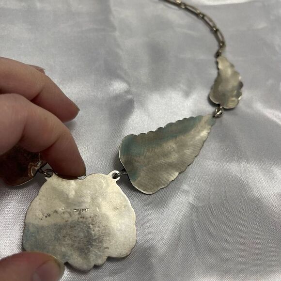 Large Southwestern Sterling/Howlite Feather Pendant Necklace Signed - Picture 7 of 7
